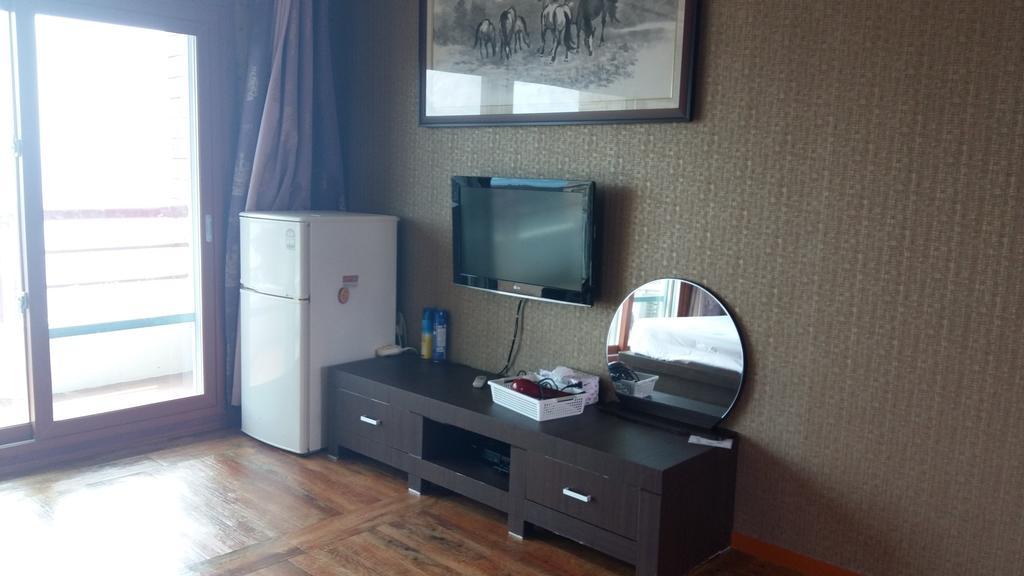 Seaside House Pension Seogwipo Rum bild